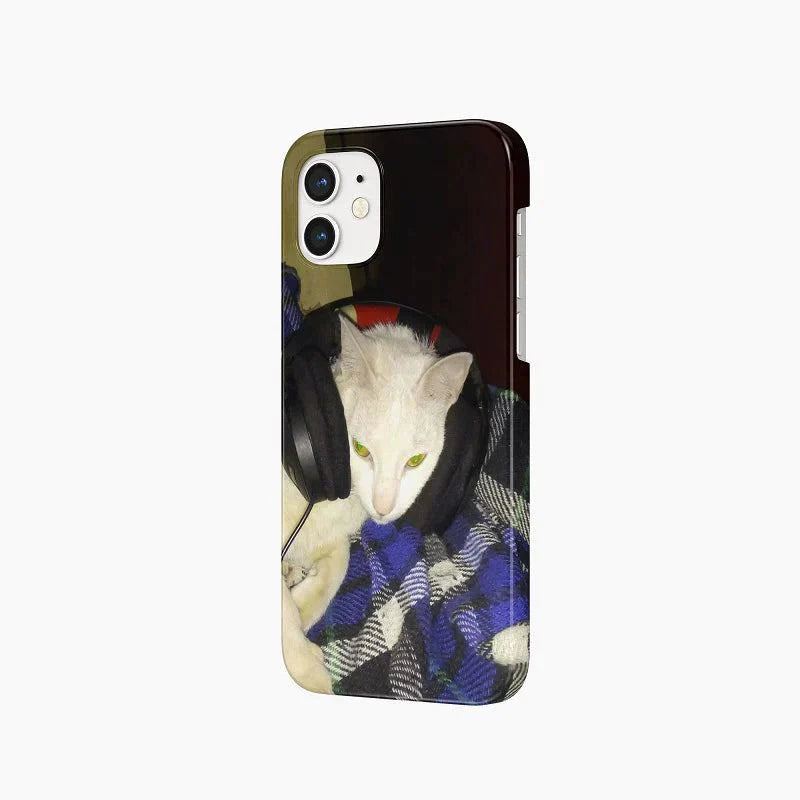 Personalized iPhone Cases: Glossy & Matte Finishes